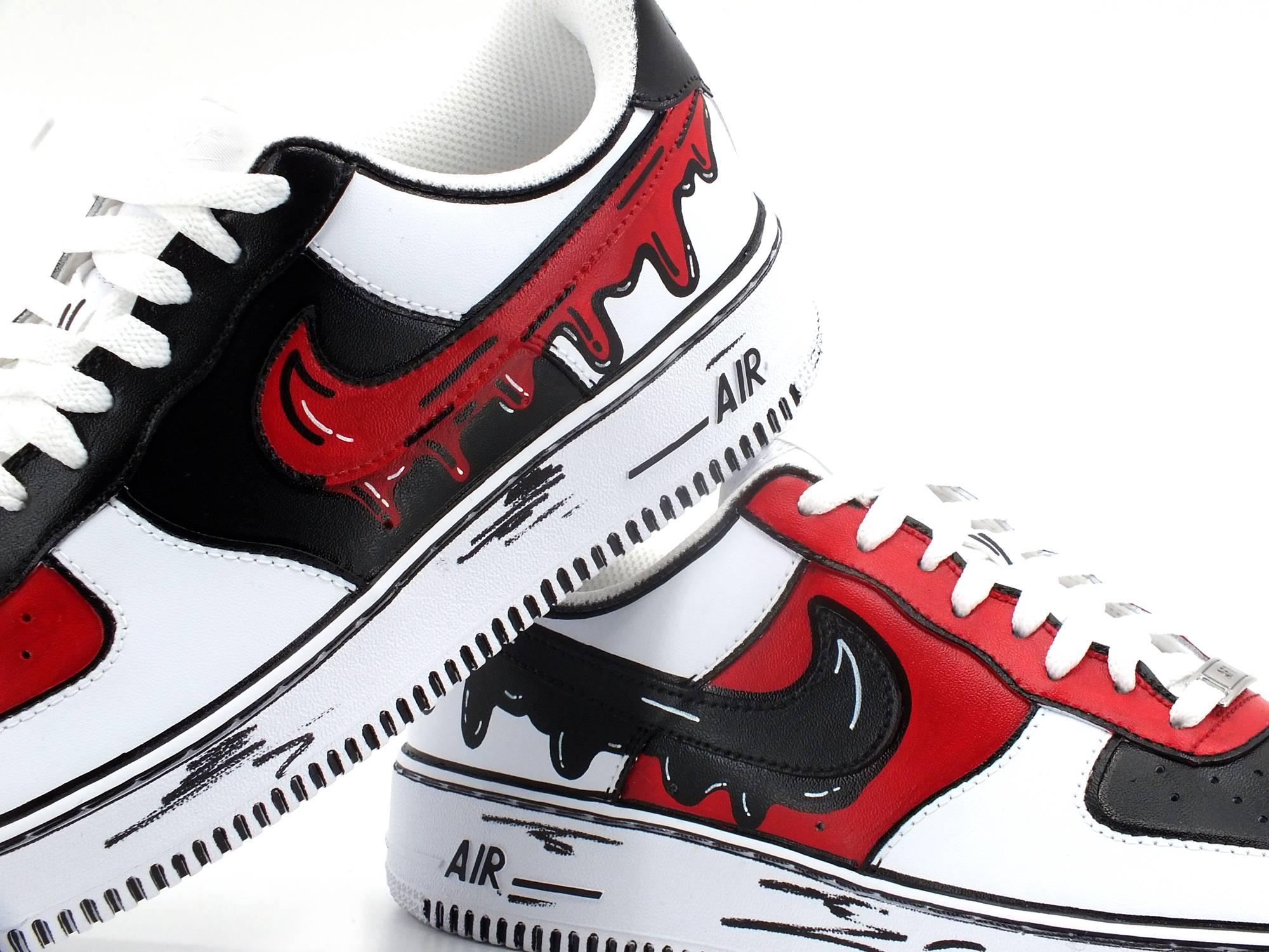 CUSTOM / Nike Air Force 1 Sneaker AF1 Comics Chicago Red White Black - Sandrini Calzature e Abbigliamento