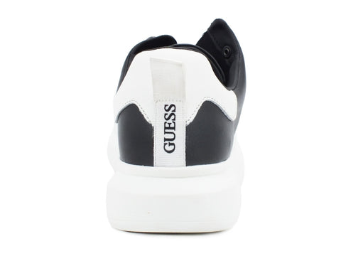 GUESS Sneaker Black FM8KURLEA12