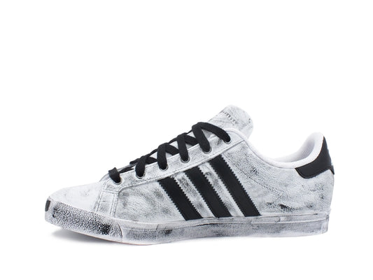 CUSTOM / ADIDAS Coast Star Sneaker Vintage Studs White Black EE8900