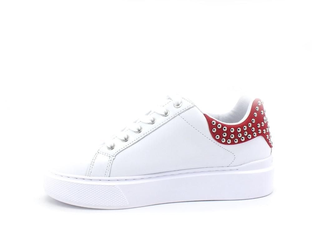 GUESS Sneaker Platform Retro Borchie White FL8HALLEA12 - Sandrini Calzature e Abbigliamento