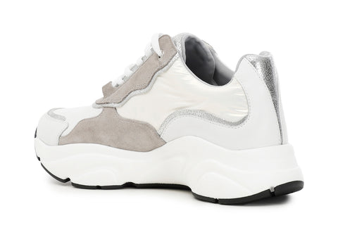 SCARPA DONNA IN PELLE FONDO SINTETICO