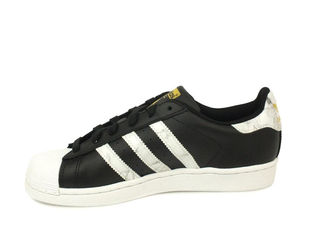 ADIDAS Superstar Black White D96800 - Sandrini Calzature e Abbigliamento
