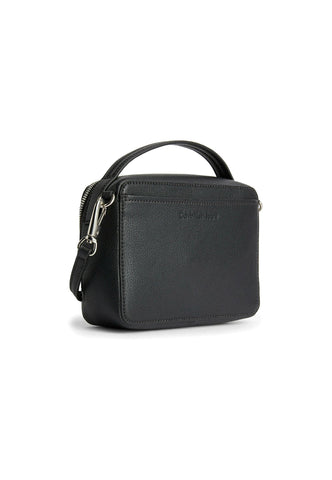 CALVIN KLEIN Camera Bag 18 Tracolla Black K60K610331 - Sandrini Calzature e Abbigliamento