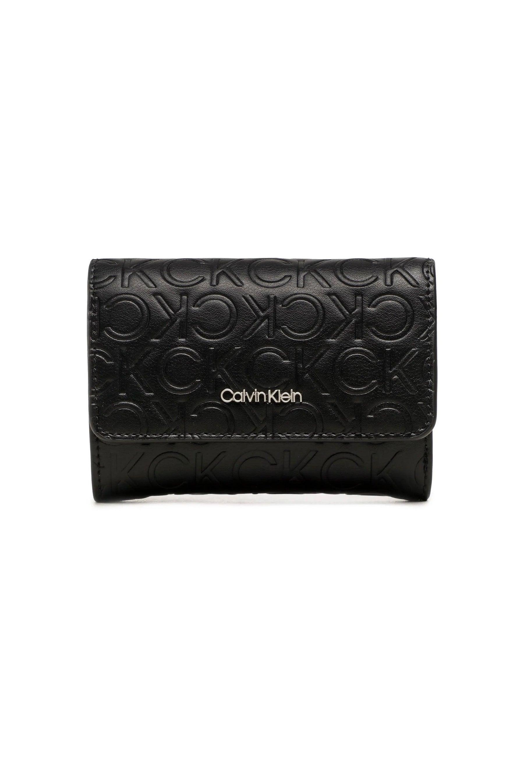CALVIN KLEIN Portafoglio Trifold Donna Monogram Black K60K610951 - Sandrini Calzature e Abbigliamento