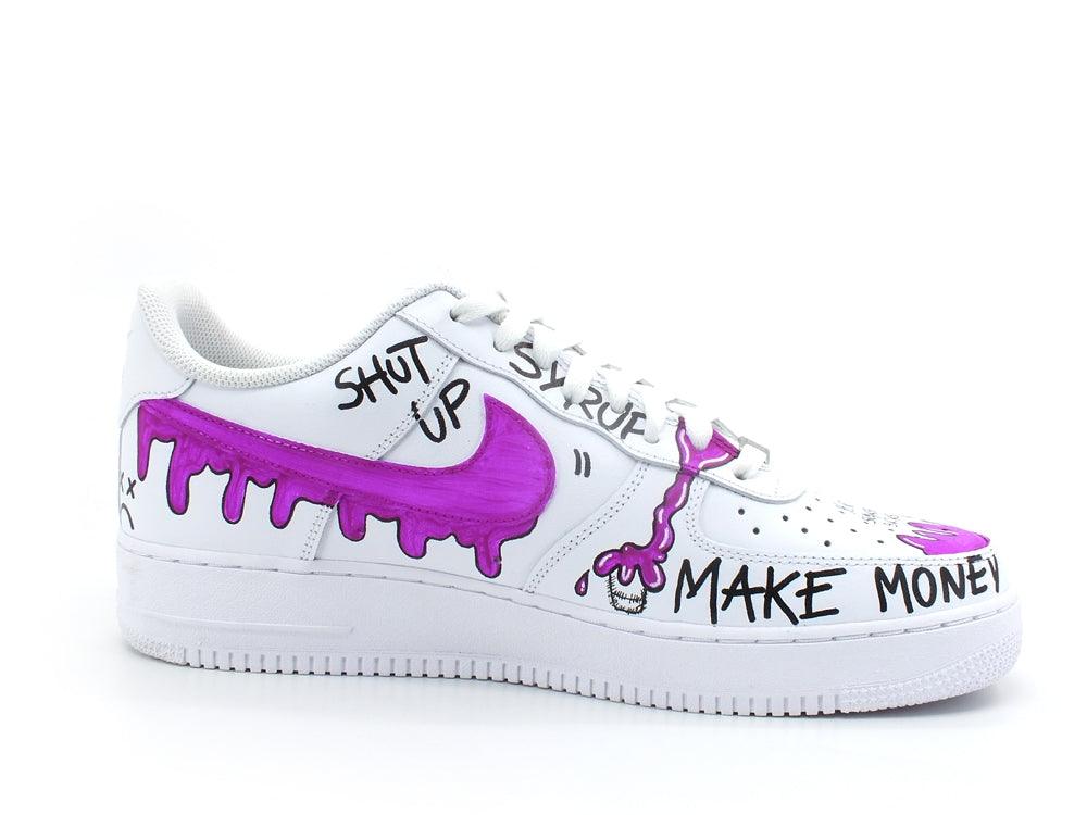 Scopri CUSTOM Nike Air Force 1 Sneaker Uomo AF1 Graffiti Style White Violet al miglior prezzo online Sandrini Calzature e Abbigliamento