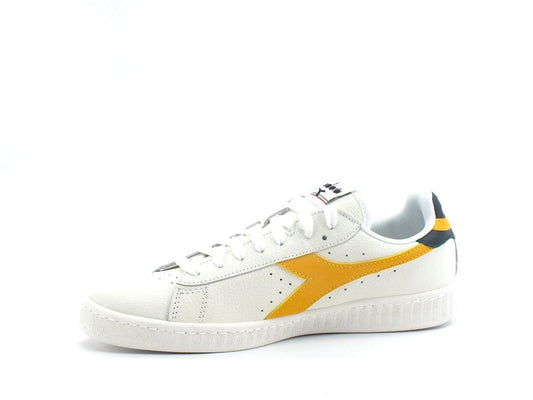 DIADORA Game L Low Sneaker White Golden Rod 501.17252601 - Sandrini Calzature e Abbigliamento
