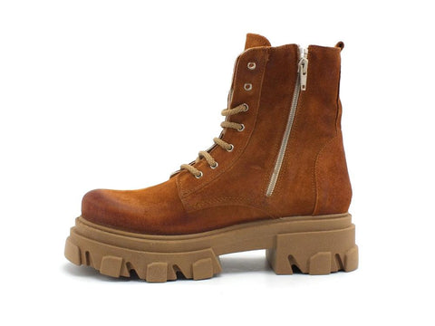 DIVINE FOLLIE Anfibio Lacci Carrarmato Cuoio DFP03 - Sandrini Calzature e Abbigliamento