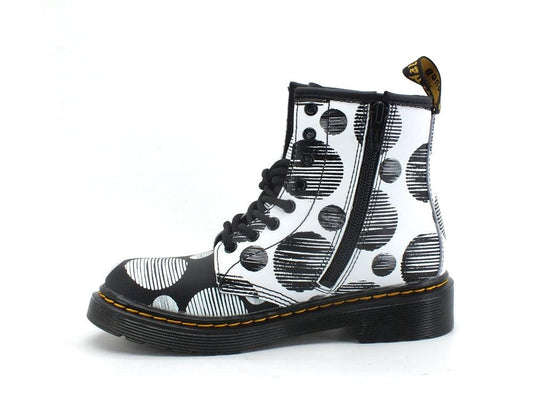 DR. MARTENS Polka Dot Kids Hydro Anfibio Pois Black White 1460J-27071009DR. MARTENS Polka Dot Kids Hydro Anfibio Pois Black White 1460J-27071009 - Sandrini Calzature e Abbigliamento