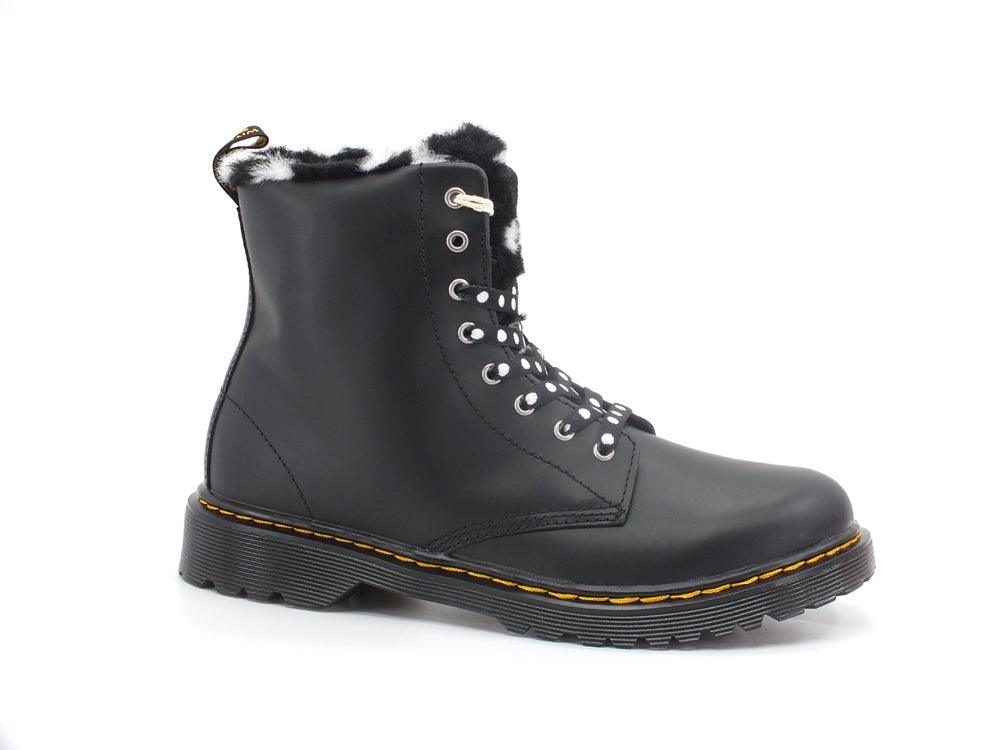 DR. MARTENS Serena Romario Anfibio Lacci Pelo Black 1460Y-26998001 - Sandrini Calzature e Abbigliamento