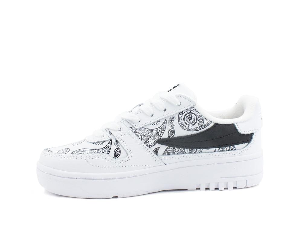 FILA Fxventuno L Low Wmn Sneaker White Black 1011170.90T - Sandrini Calzature e Abbigliamento