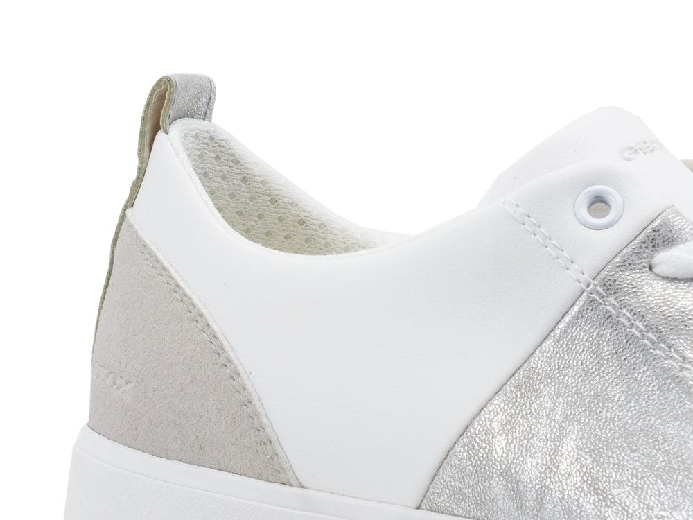 GEOX Sneaker Donna Pelle Laminata White Silver D02DZA0BCBNC0007 - Sandrini Calzature e Abbigliamento