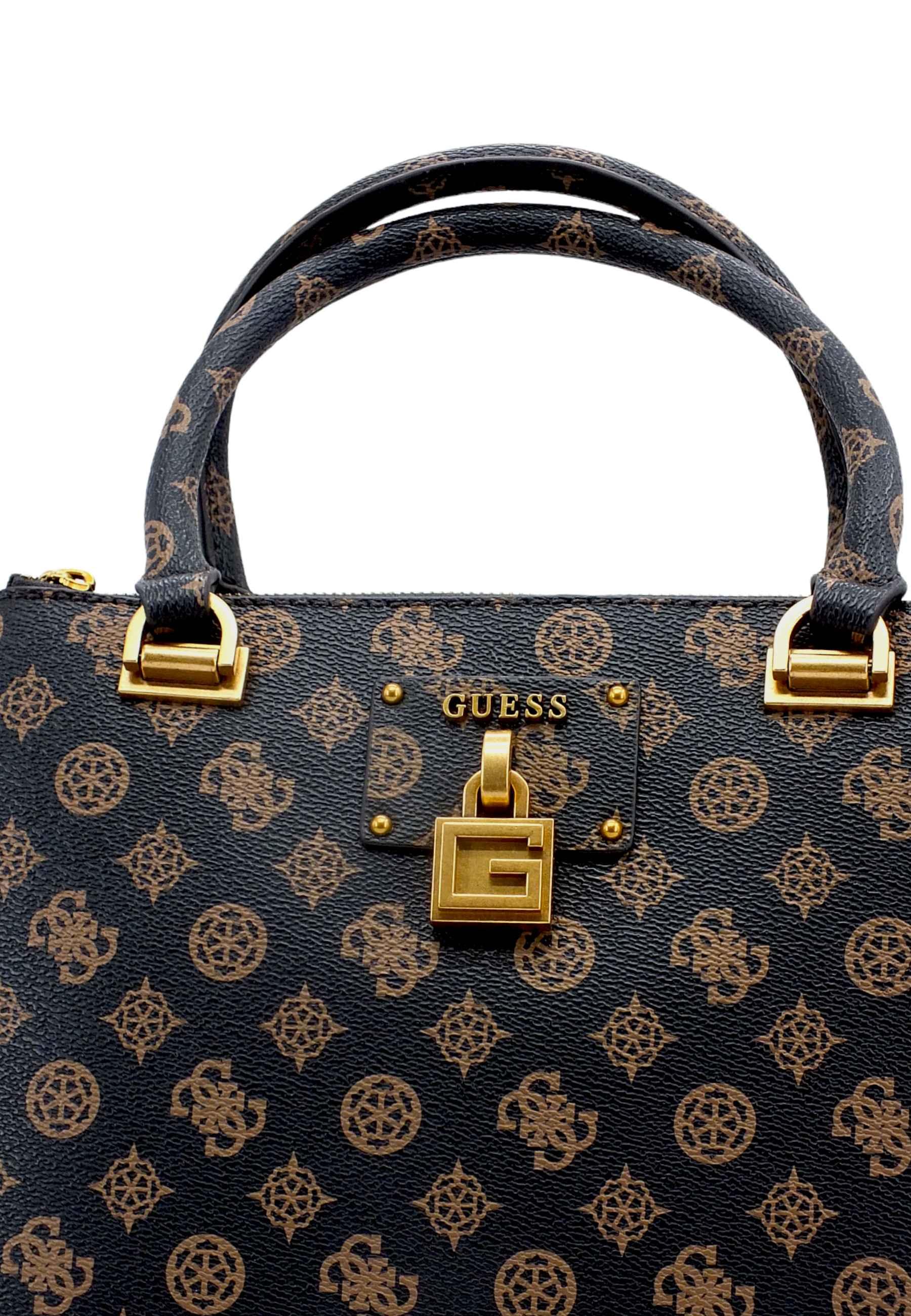 GUESS Borsa Tracolla Centre Stage Marrone Mocha Logo PB850406 - Sandrini Calzature e Abbigliamento
