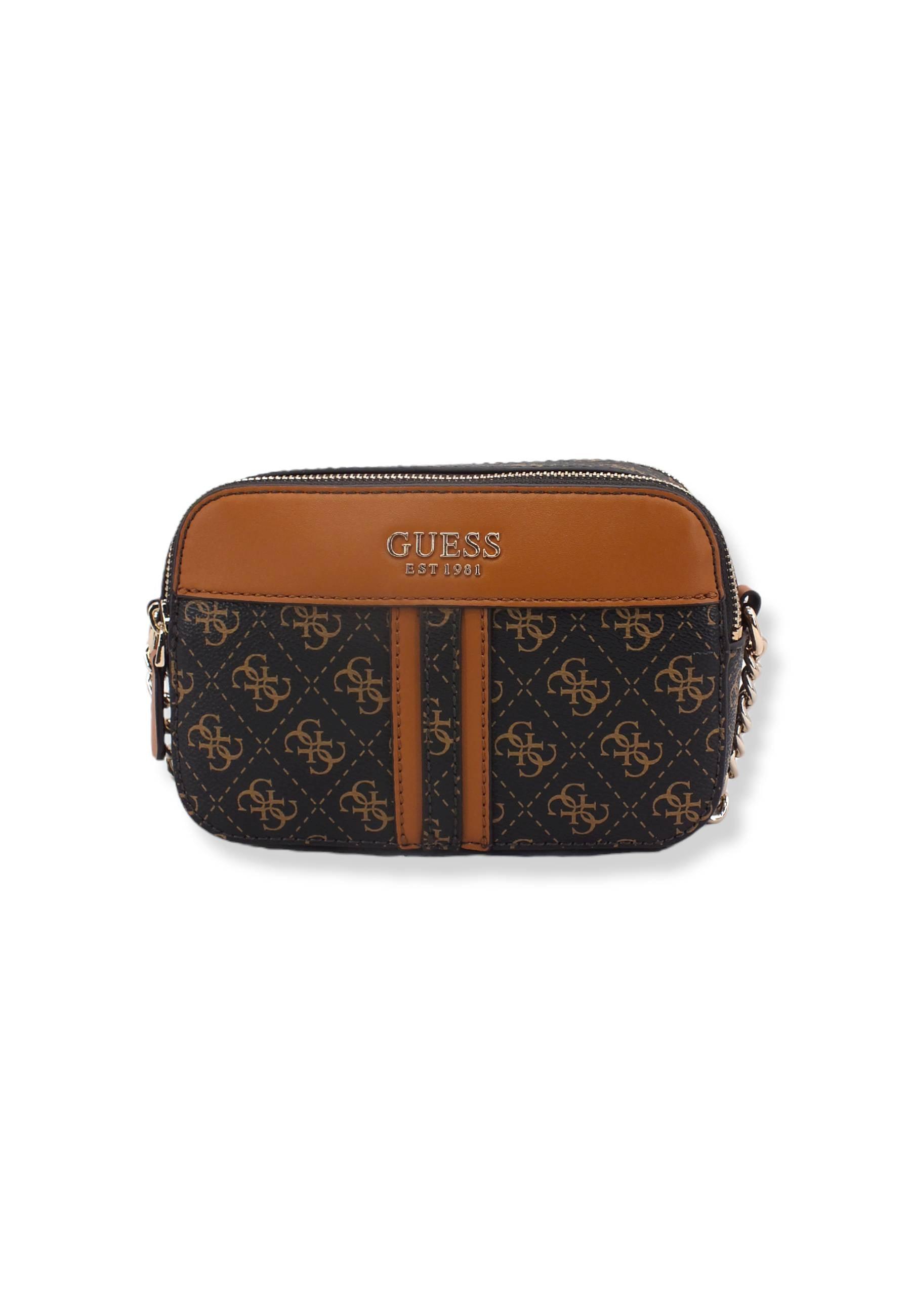 GUESS Noelle Crossbody Camera Loghi Borsa Tracolla Donna Brown Cognac KG787914 - Sandrini Calzature e Abbigliamento