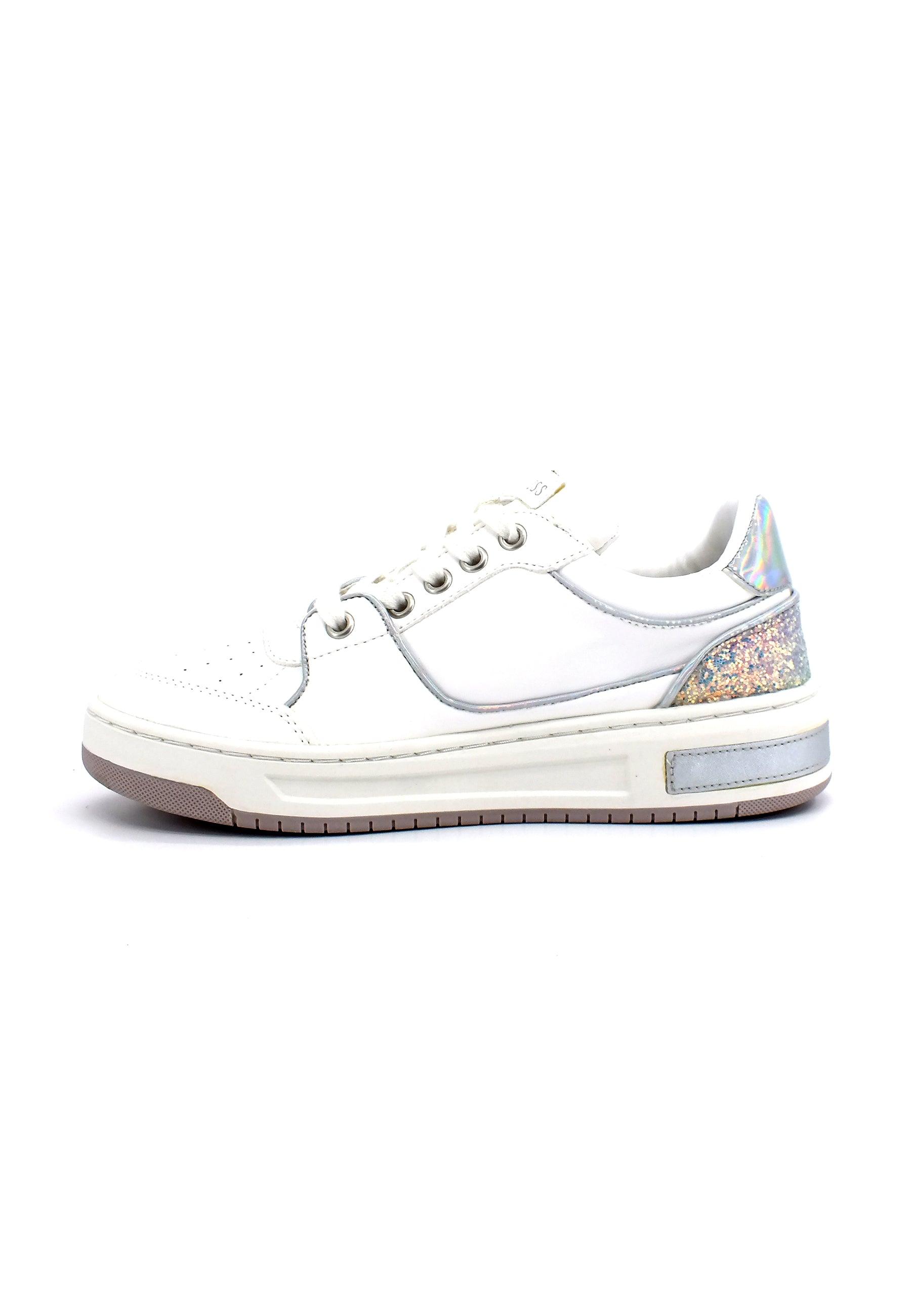 GUESS Sneaker Basket Ox Donna Glitter White FL5TKYSMA12 - Sandrini Calzature e Abbigliamento