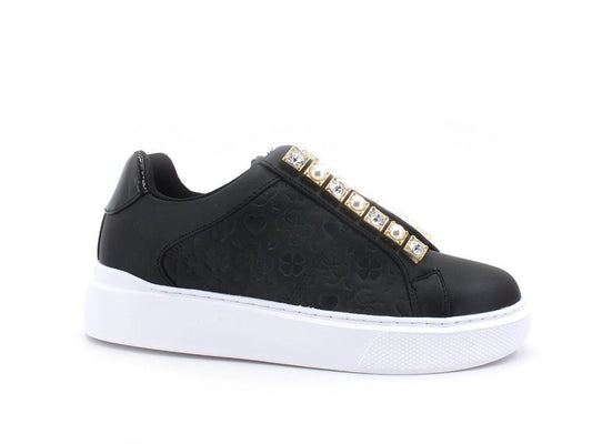 GUESS Sneaker Loghi Borchie Black FL8HAYFAL12 - Sandrini Calzature e Abbigliamento