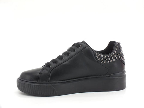 GUESS Sneaker Logo Borchie Black FL8H2ASMA12 - Sandrini Calzature e Abbigliamento