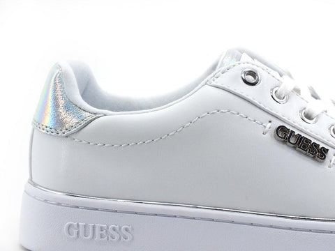 GUESS Sneaker Retro Metal White FL7BKISMA12 - Sandrini Calzature e Abbigliamento