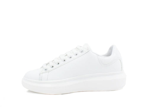 GUESS Sneaker Retro - Sandrini Calzature e Abbigliamento