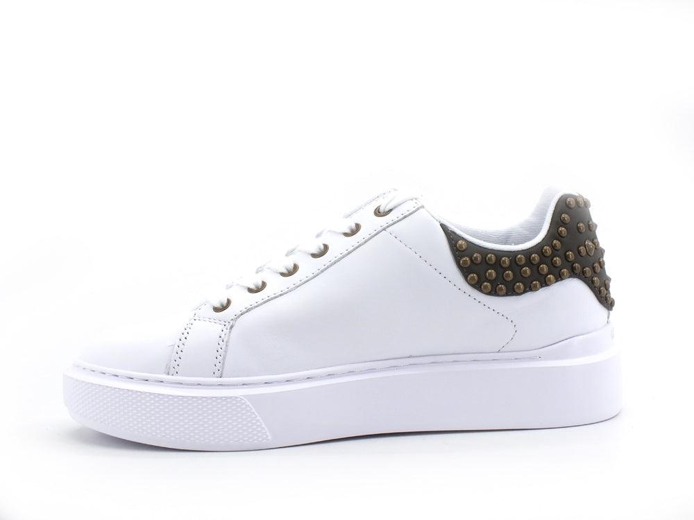 GUESS Sneaker Running Borchie White Olive FL8HALLEA12 - Sandrini Calzature e Abbigliamento