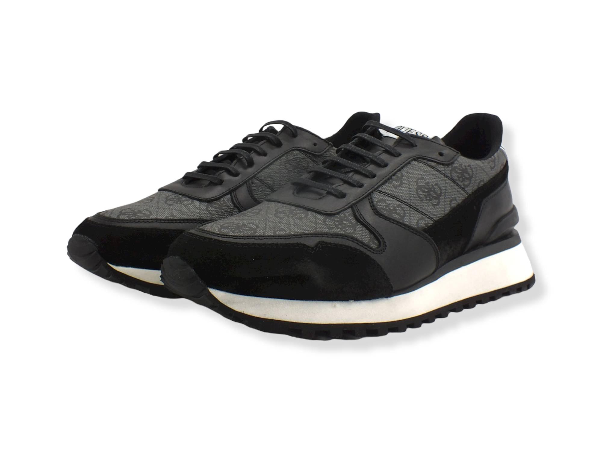 GUESS Sneaker Running Suede Coal Nero Uomo FM7VARELE12 - Sandrini Calzature e Abbigliamento