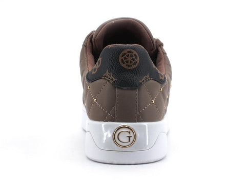 GUESS Sneaker Trapuntata Borchie Grey Taupe FL8BEEELE12 - Sandrini Calzature e Abbigliamento