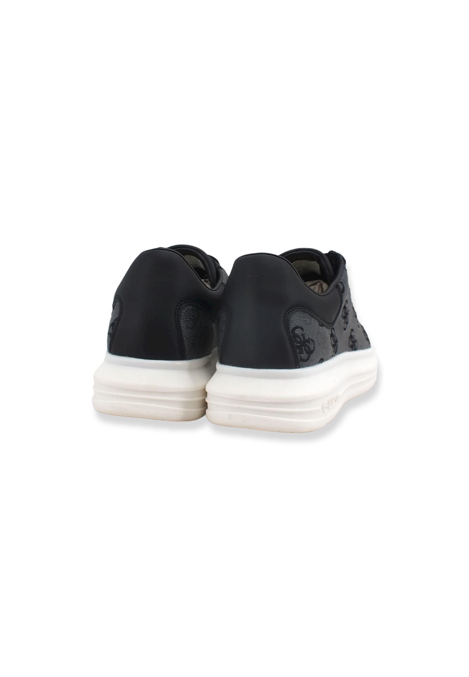 GUESS Sneaker Uomo Grigio Coal FM7SRNELL12 - Sandrini Calzature e Abbigliamento