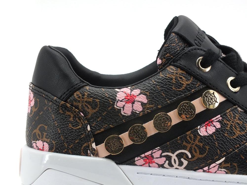 GUESS Sneraker Printed Borchie Flower FL5RXOPEL12 - Sandrini Calzature e Abbigliamento