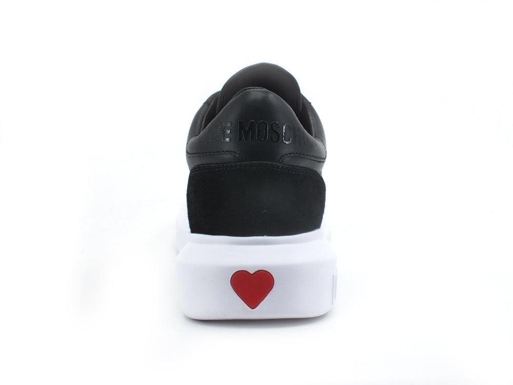 LOVE MOSCHINO Sneaker Cuore Rosso Nero JA15044G1EIA200A - Sandrini Calzature e Abbigliamento