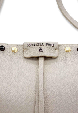 PATRIZIA PEPE Borsa Borchie Con Pochette Beige Ocean Sand 8B8895-L050 - Sandrini Calzature e Abbigliamento