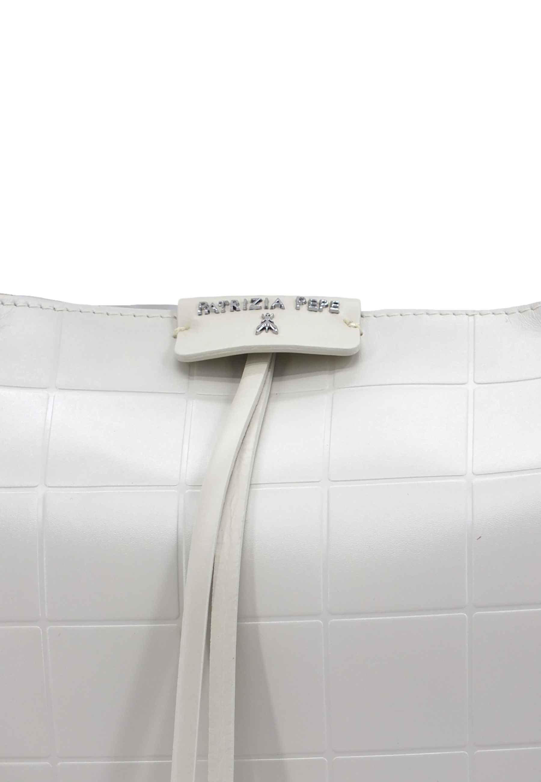 PATRIZIA PEPE Borsa Tote Mid Off White 8B8895-L046 - Sandrini Calzature e Abbigliamento