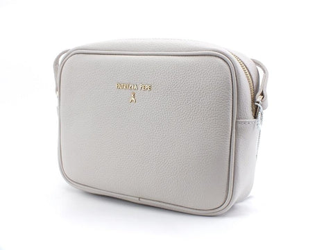 PATRIZIA PEPE Borsa Tracolla Logo Ice Grey 2V8985-A4U8N - Sandrini Calzature e Abbigliamento