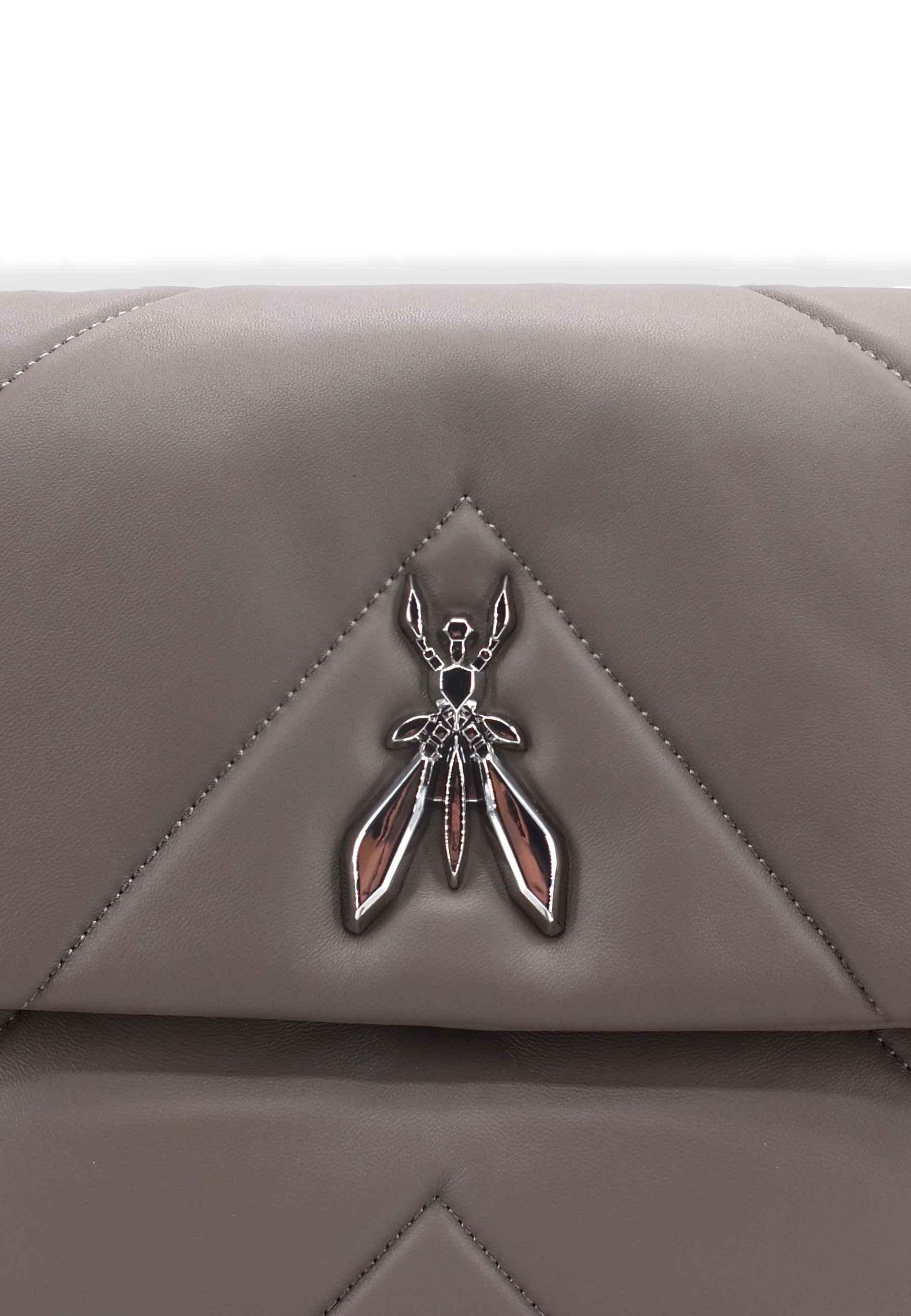PATRIZIA PEPE Borsa Tracolla Satchel Logo Marrone Dark Tatami CB0302-L006 - Sandrini Calzature e Abbigliamento