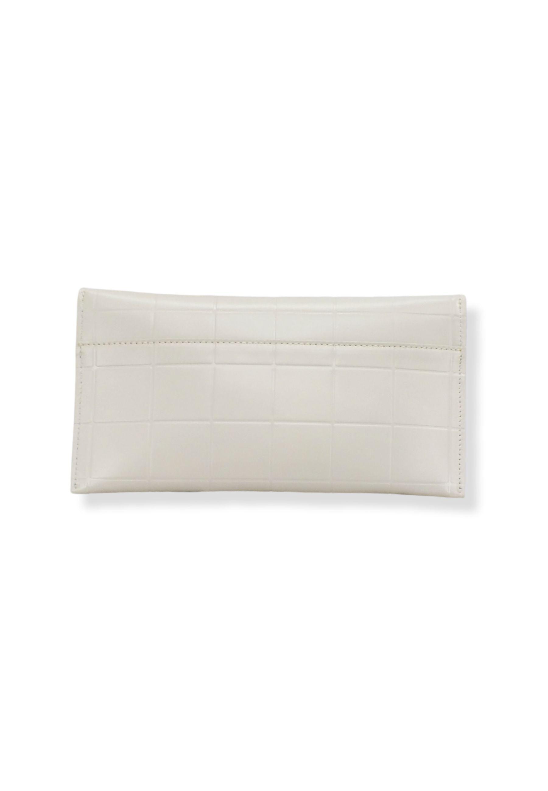 PATRIZIA PEPE Pochette Tracolla Logo Gold Off White 8B5460-L046 - Sandrini Calzature e Abbigliamento