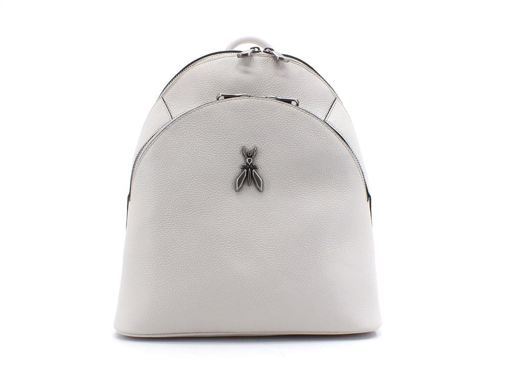 PATRIZIA PEPE Zaino Backpack Pelle Logo Ice Grey 2VA056-A4U8W - Sandrini Calzature e Abbigliamento