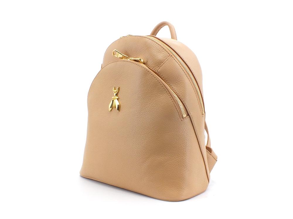 PATRIZIA PEPE Zaino Backpack Pelle Logo Pompei Beige 2VA056-A4U8G - Sandrini Calzature e Abbigliamento