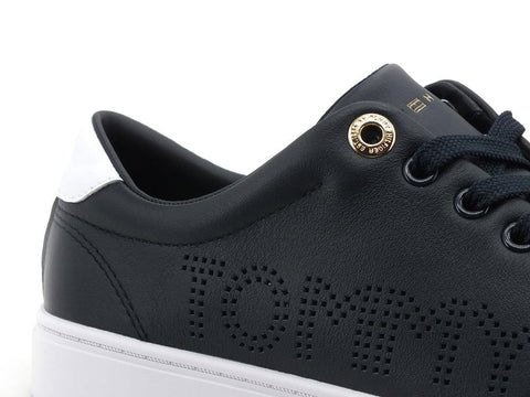 TOMMY HILFIGER Sneaker Pelle Logo Desert Sky FW0FW05544 - Sandrini Calzature e Abbigliamento