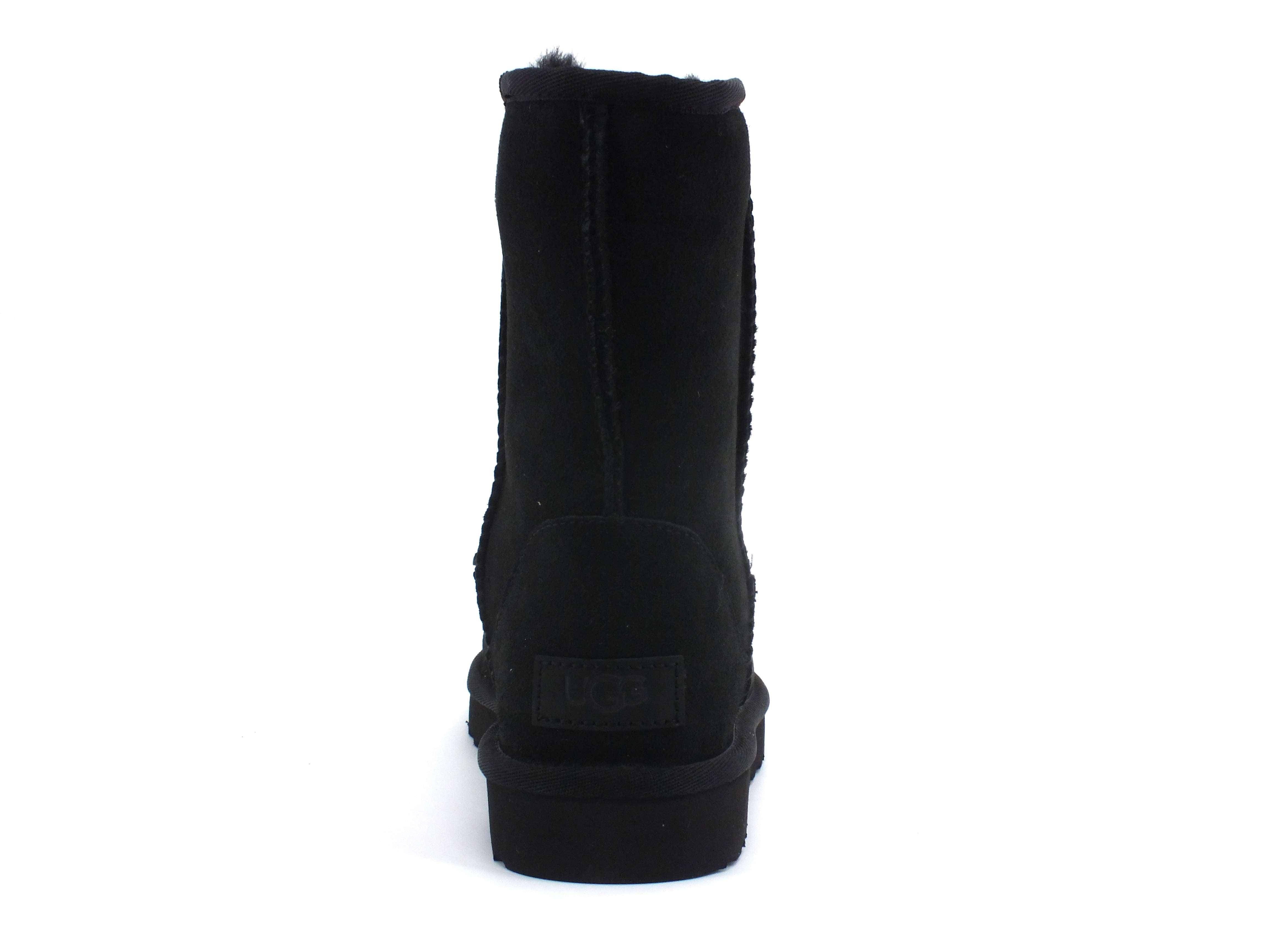 UGG W Classic Short II Stivaletto Black 1016223W - Sandrini Calzature e Abbigliamento